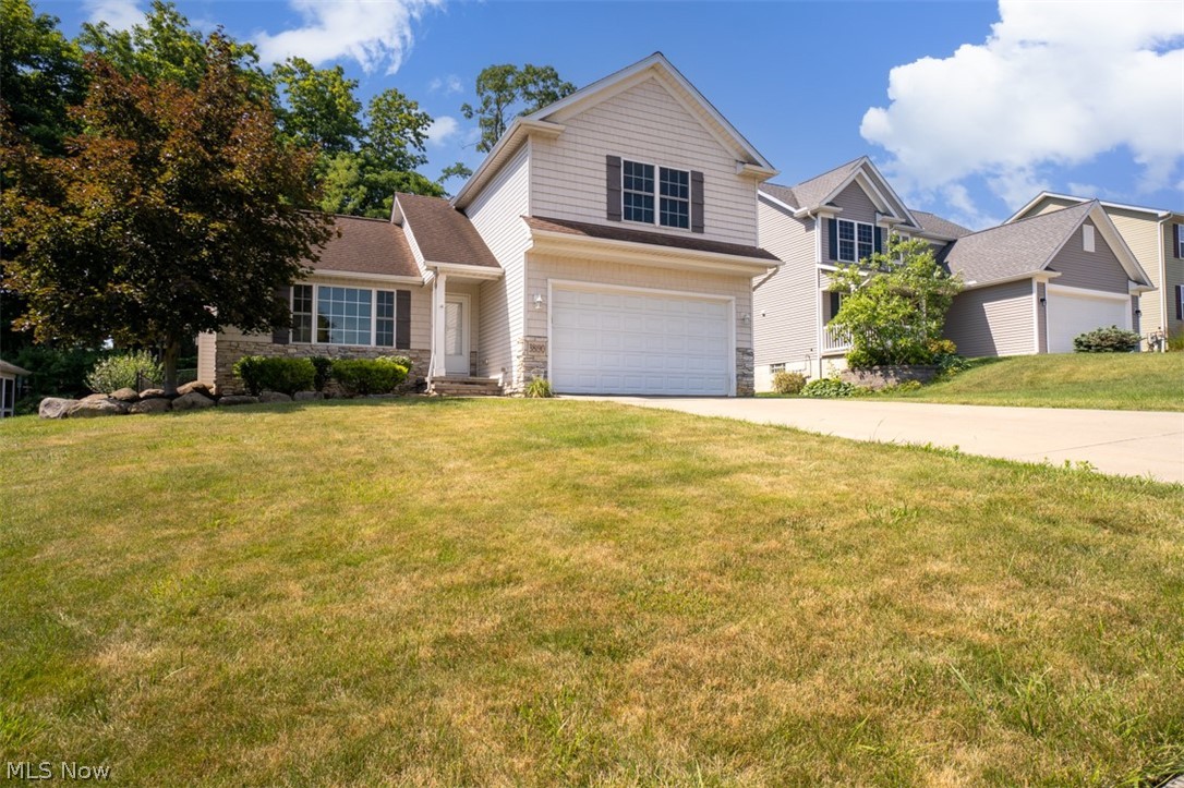 38190 Highgate Bluff Lane Willoughby OH 44094