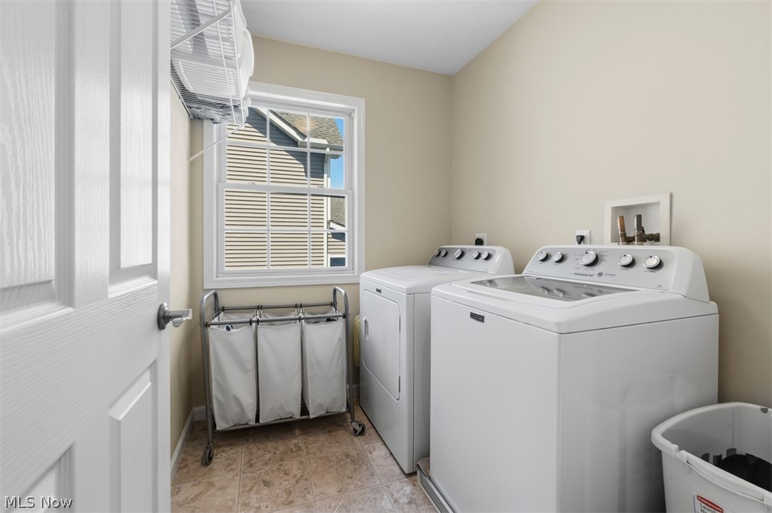 38190 Highgate Bluff Lane Willoughby OH 44094