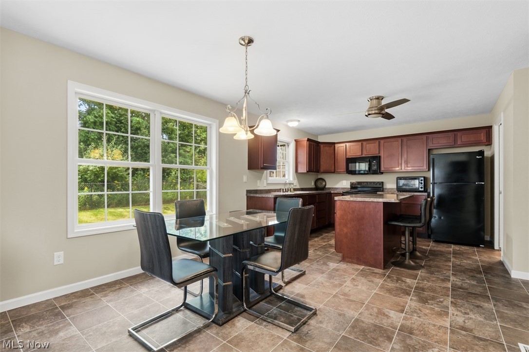 38190 Highgate Bluff Lane Willoughby OH 44094