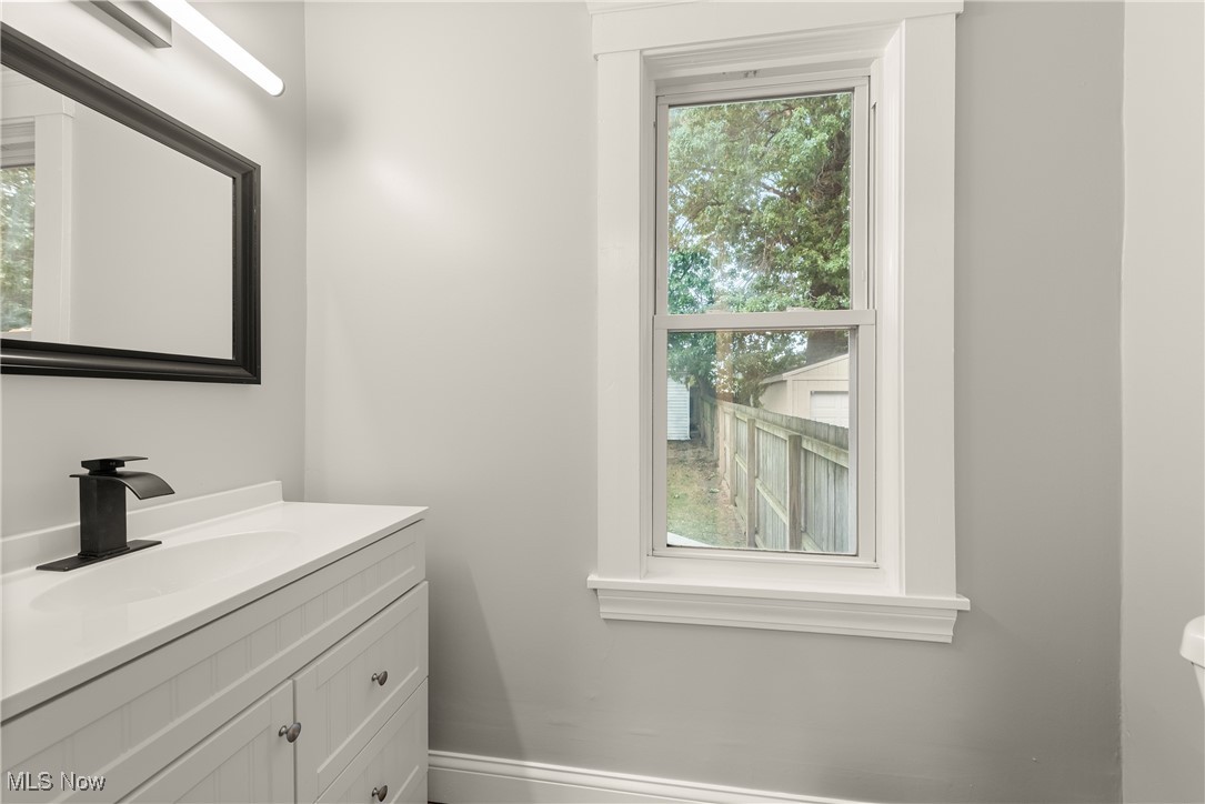 4295 W 30th Street Cleveland OH 44109