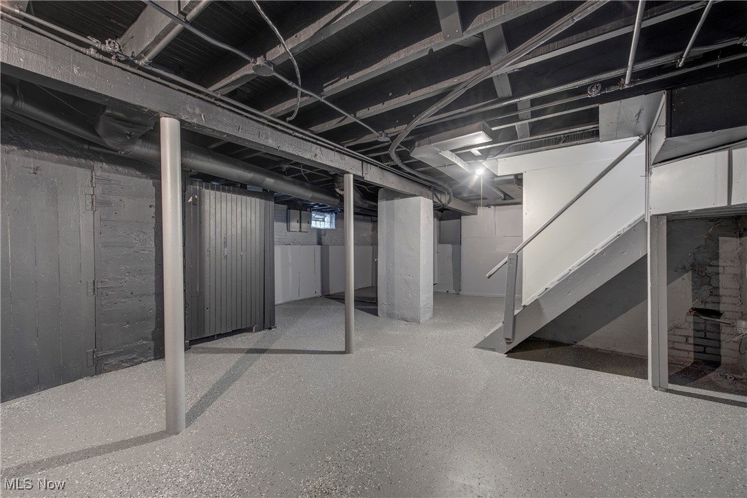 4295 W 30th Street Cleveland OH 44109