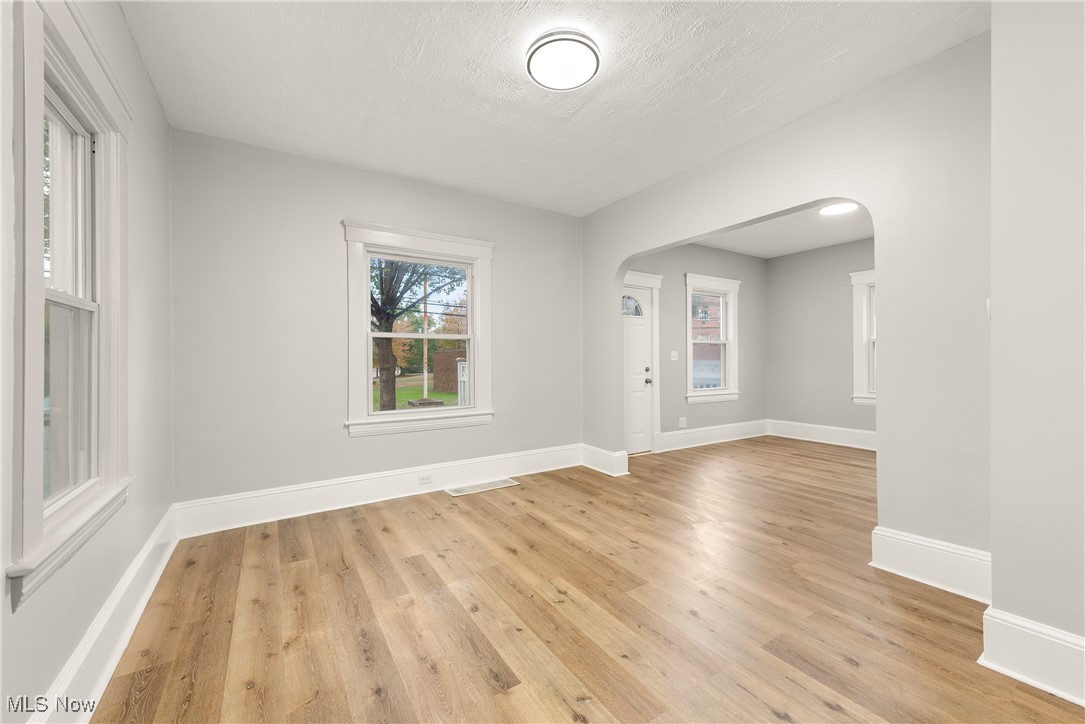 4295 W 30th Street Cleveland OH 44109