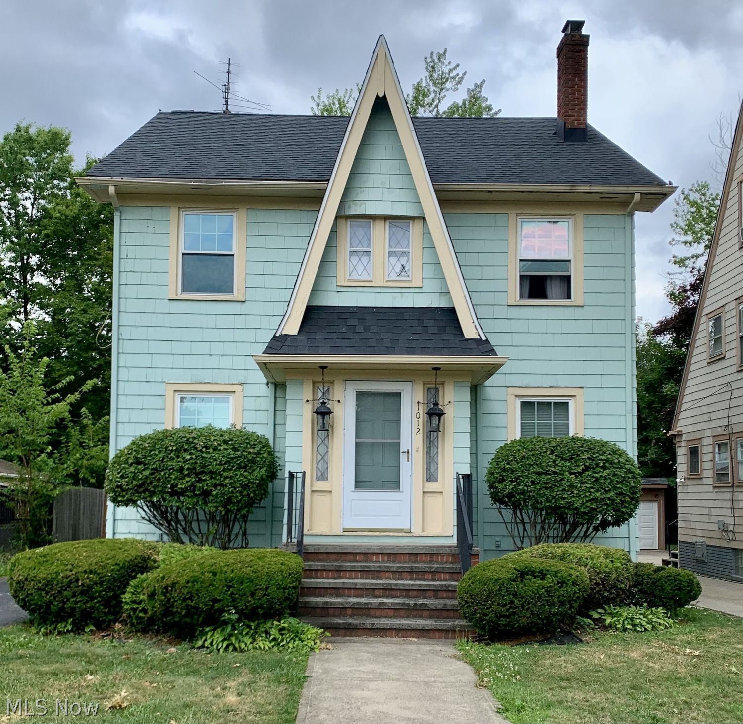1012 Yellowstone Rd. Road Cleveland Heights OH 44121