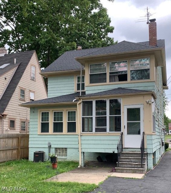 1012 Yellowstone Rd. Road Cleveland Heights OH 44121