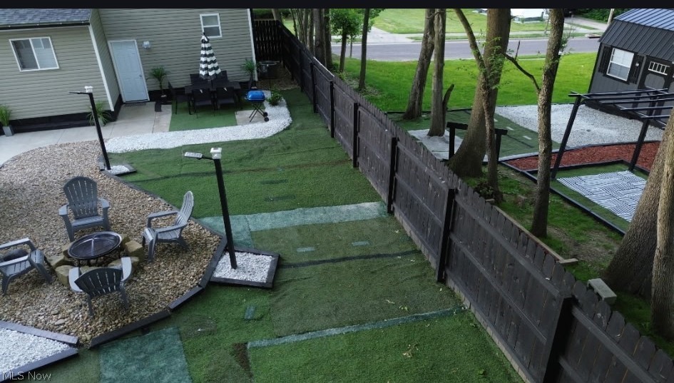 718 Easter Avenue Akron OH 44307