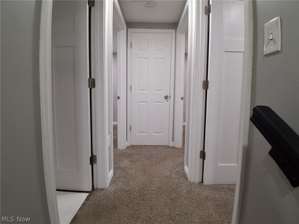 718 Easter Avenue Akron OH 44307