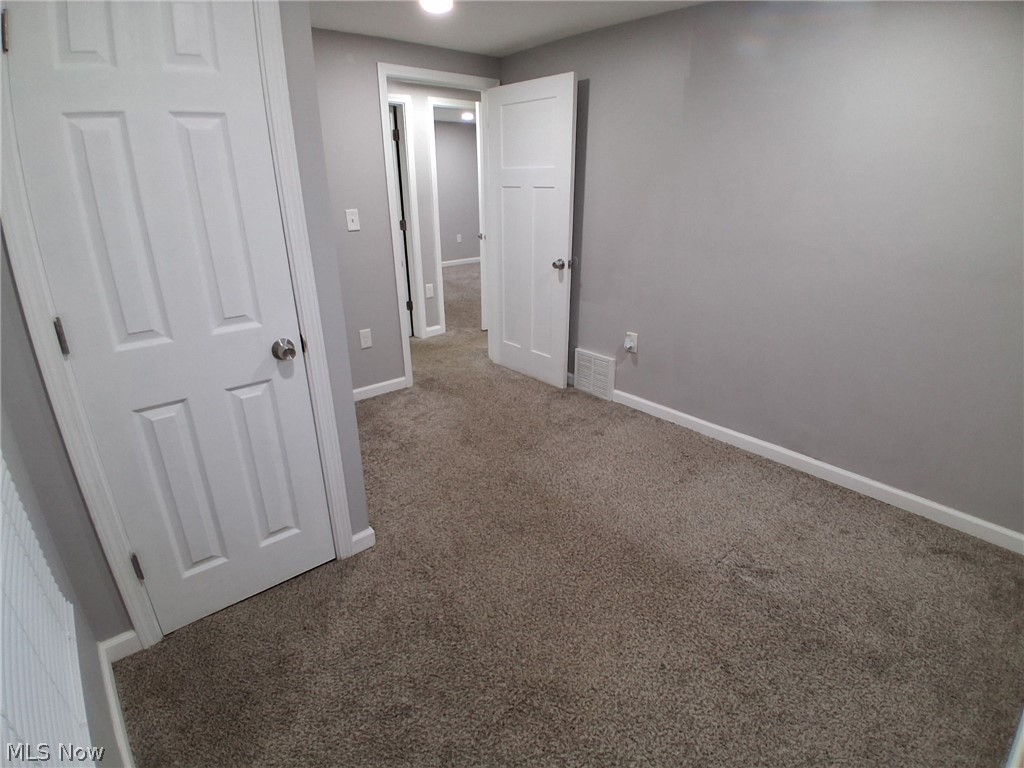718 Easter Avenue Akron OH 44307