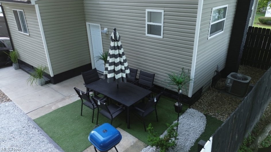 718 Easter Avenue Akron OH 44307