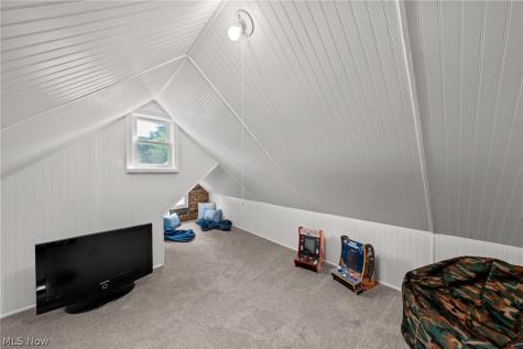 146 Spruce Drive NW North Canton OH 44720