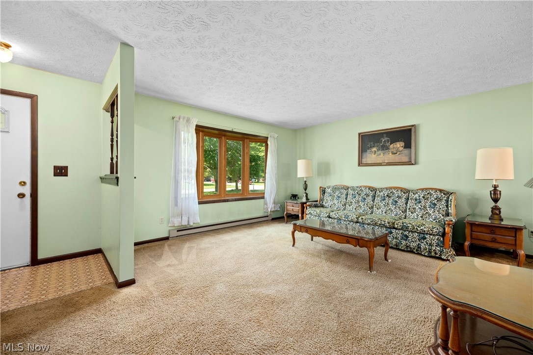 536 Fieldstone Drive Amherst OH 44001