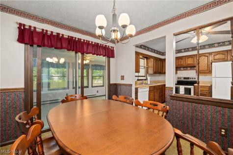 536 Fieldstone Drive Amherst OH 44001