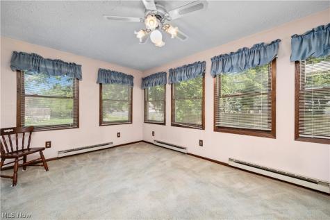 536 Fieldstone Drive Amherst OH 44001
