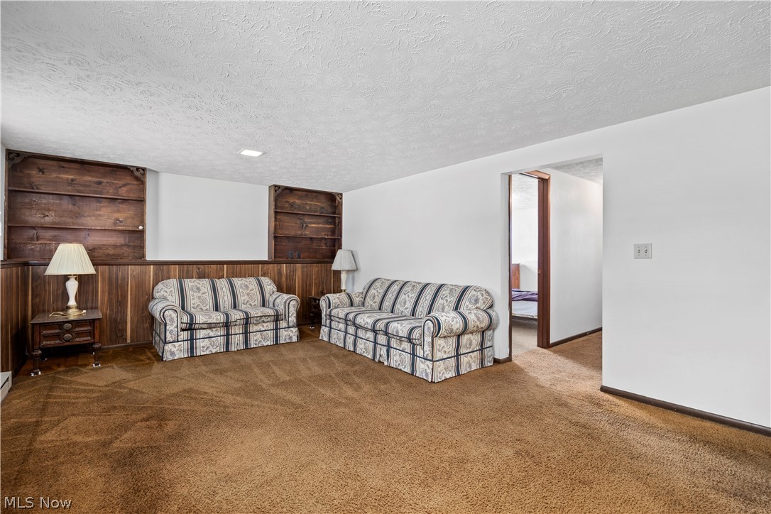 536 Fieldstone Drive Amherst OH 44001