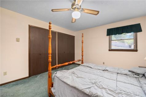 536 Fieldstone Drive Amherst OH 44001