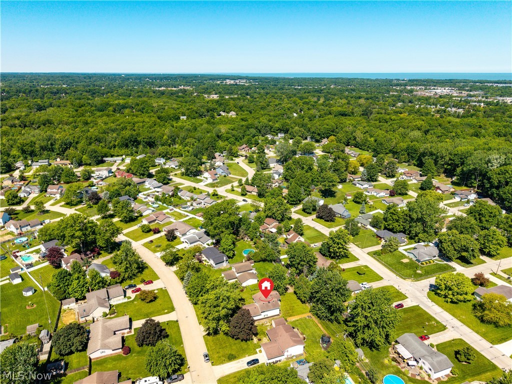 536 Fieldstone Drive Amherst OH 44001