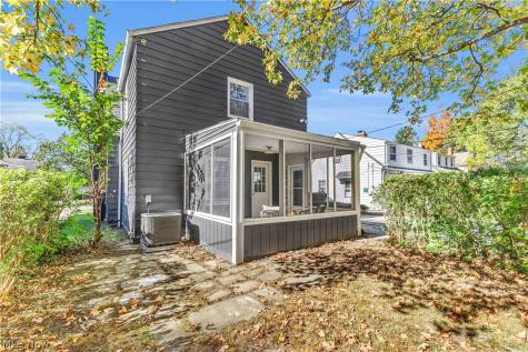 3455 Colton Road Shaker Heights OH 44122