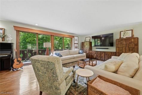 10625 Glen Forest Trail Brecksville OH 44141