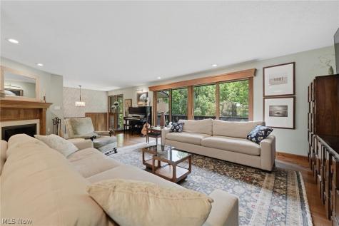 10625 Glen Forest Trail Brecksville OH 44141