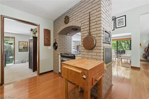 10625 Glen Forest Trail Brecksville OH 44141