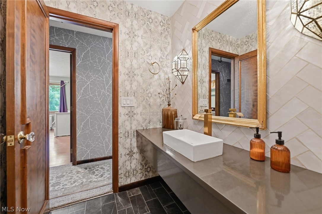 10625 Glen Forest Trail Brecksville OH 44141