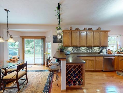 56 Wellesly Boulevard Painesville OH 44077