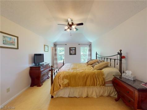 56 Wellesly Boulevard Painesville OH 44077