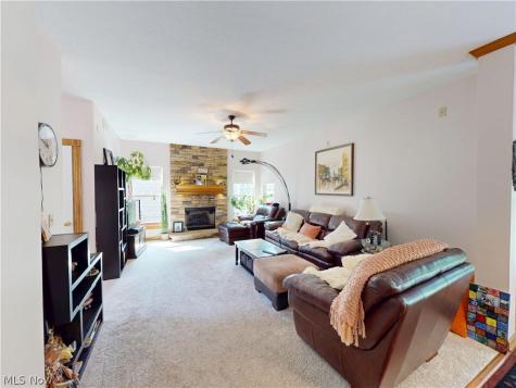 56 Wellesly Boulevard Painesville OH 44077