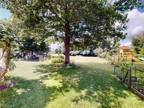 56 Wellesly Boulevard Painesville OH 44077