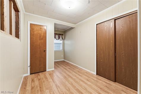 485 Grosvenor Avenue NW Massillon OH 44647