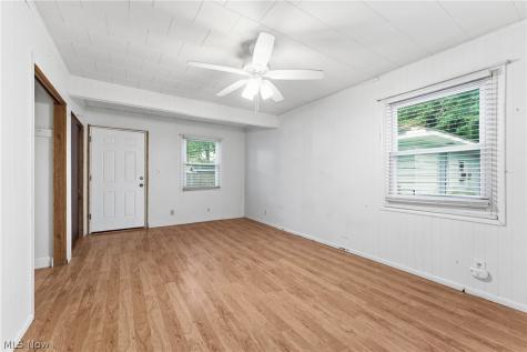485 Grosvenor Avenue NW Massillon OH 44647