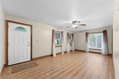 485 Grosvenor Avenue NW Massillon OH 44647