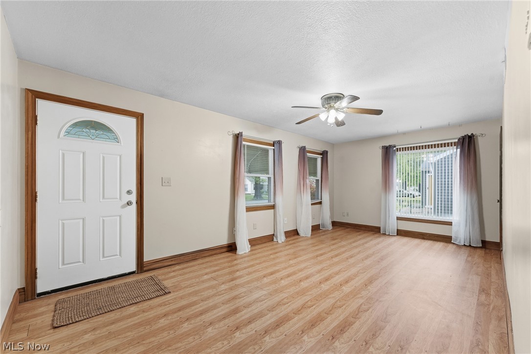 485 Grosvenor Avenue NW Massillon OH 44647