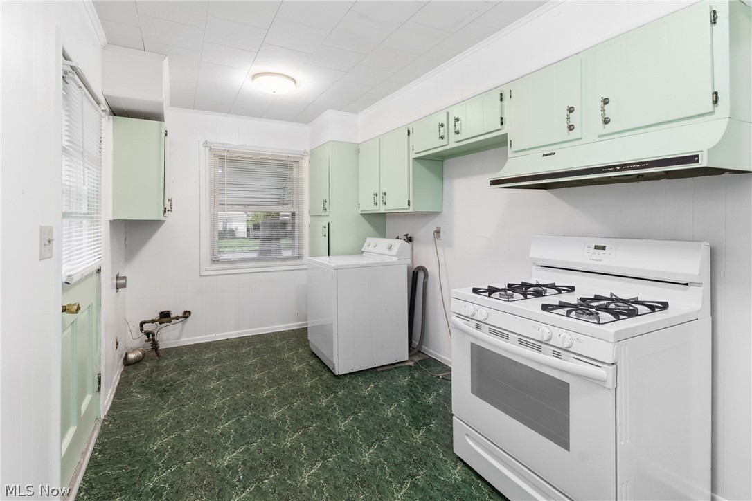 485 Grosvenor Avenue NW Massillon OH 44647