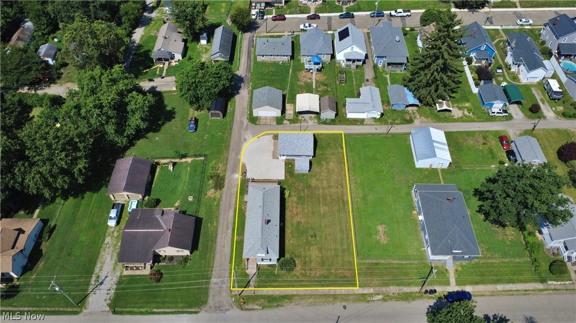 363 White Oak Avenue Zanesville OH 43701