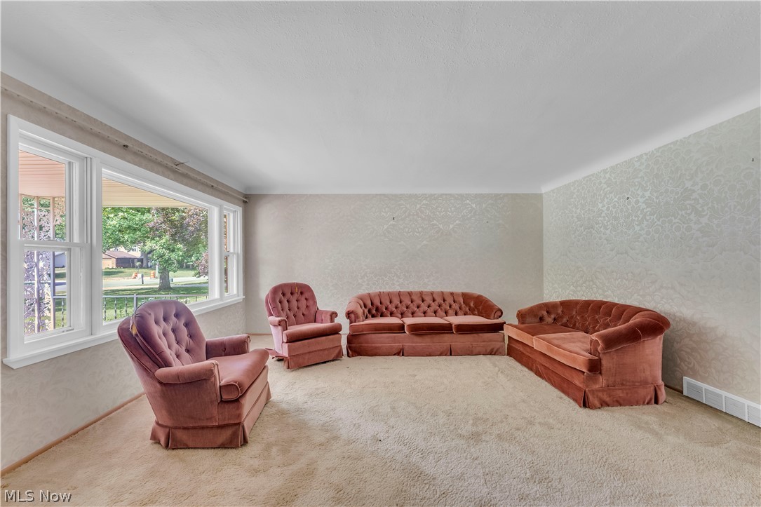 5805 Williamsburg Drive Highland Heights OH 44143