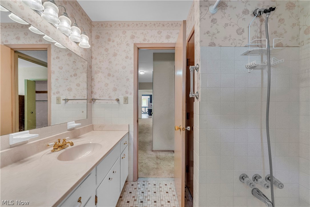5805 Williamsburg Drive Highland Heights OH 44143