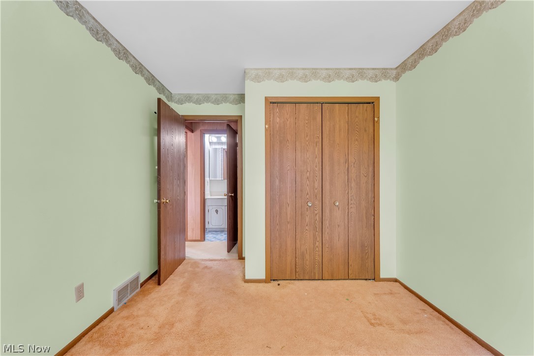 5805 Williamsburg Drive Highland Heights OH 44143