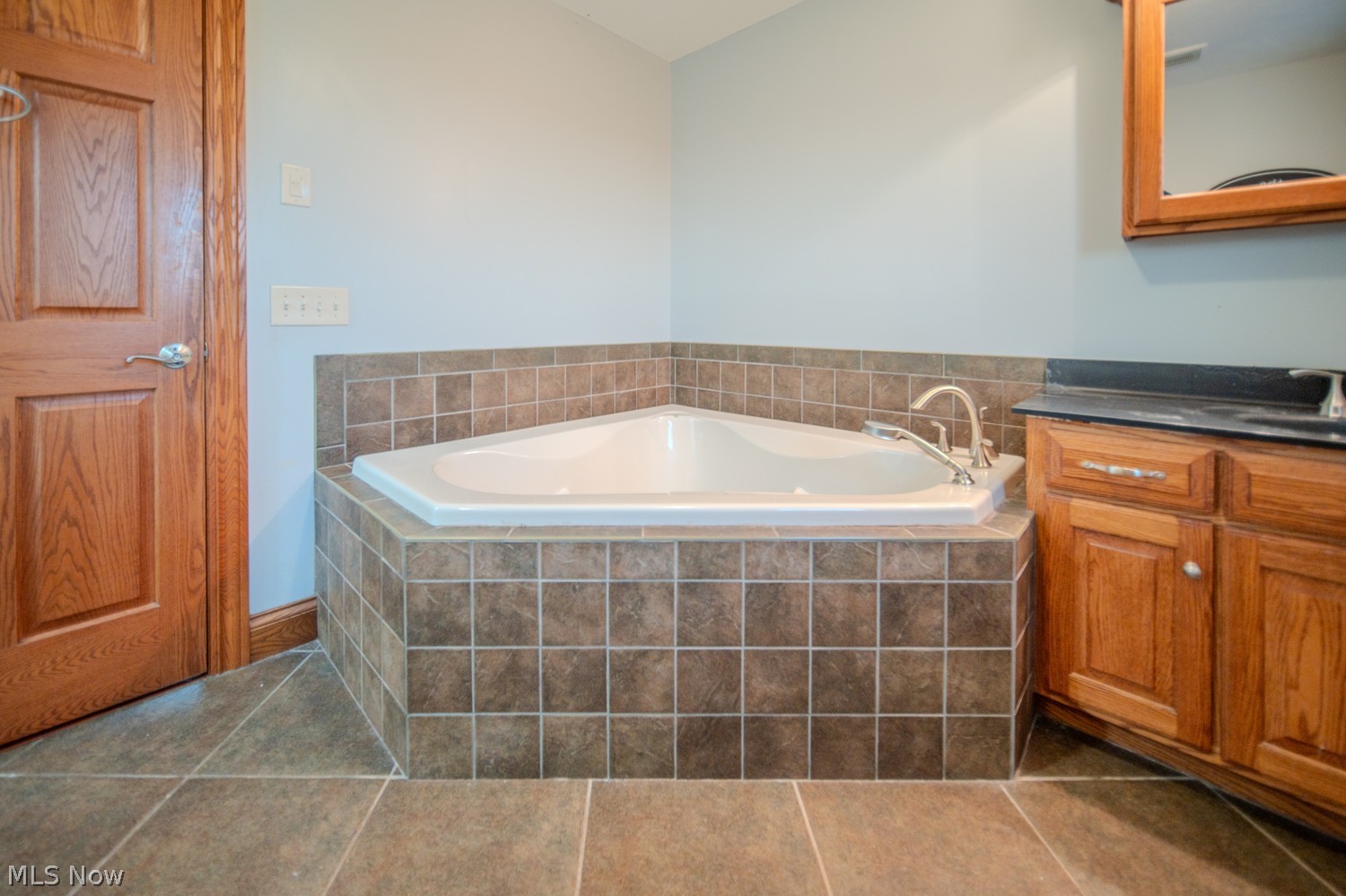 3172 Alexander Road Atwater OH 44201