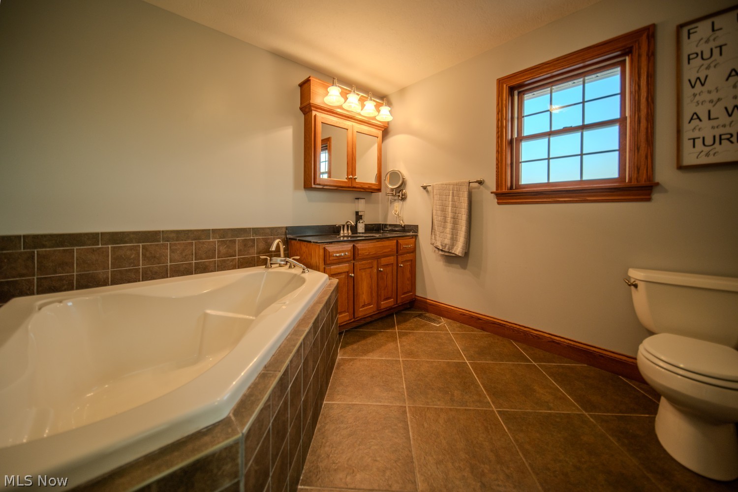 3172 Alexander Road Atwater OH 44201