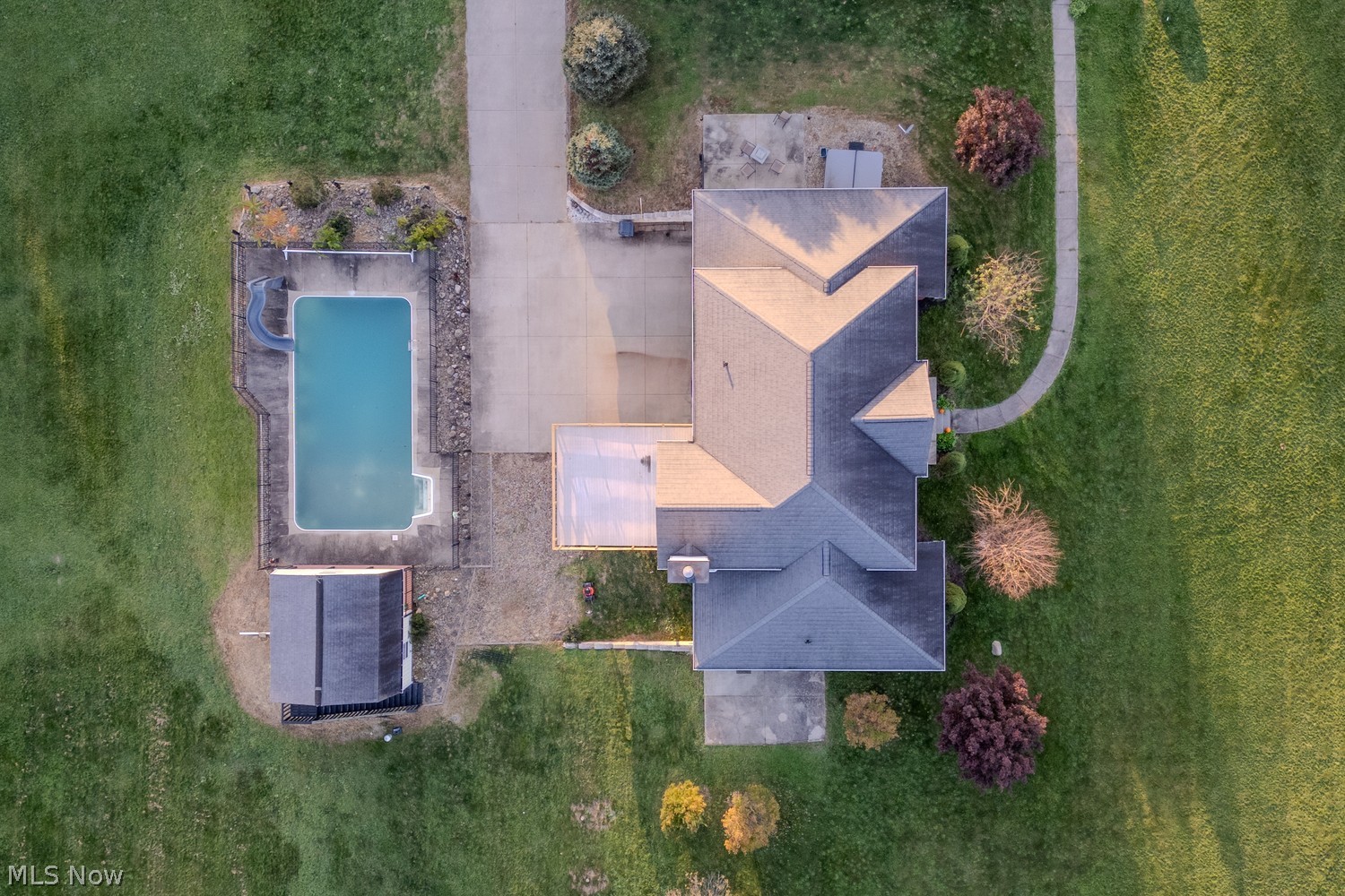 3172 Alexander Road Atwater OH 44201