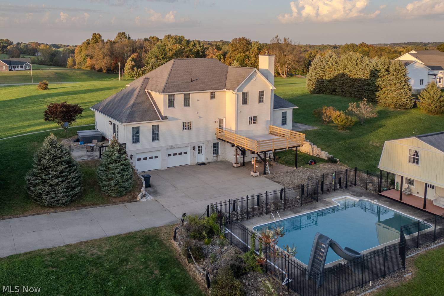 3172 Alexander Road Atwater OH 44201