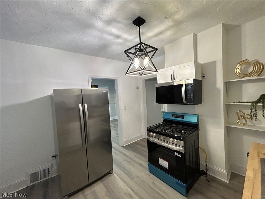 1442 E 133rd Street East Cleveland OH 44112