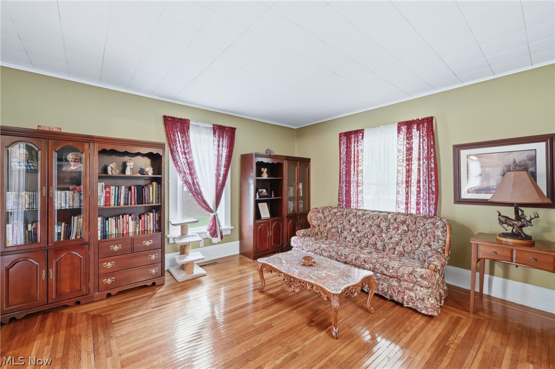354 W 10th Street Salem OH 44460