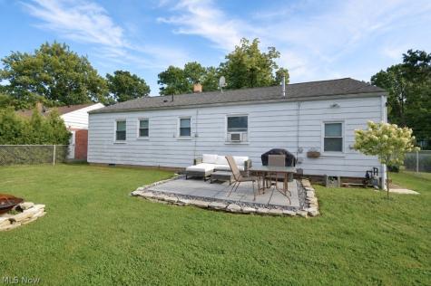 34411 Beach Park Avenue Eastlake OH 44095