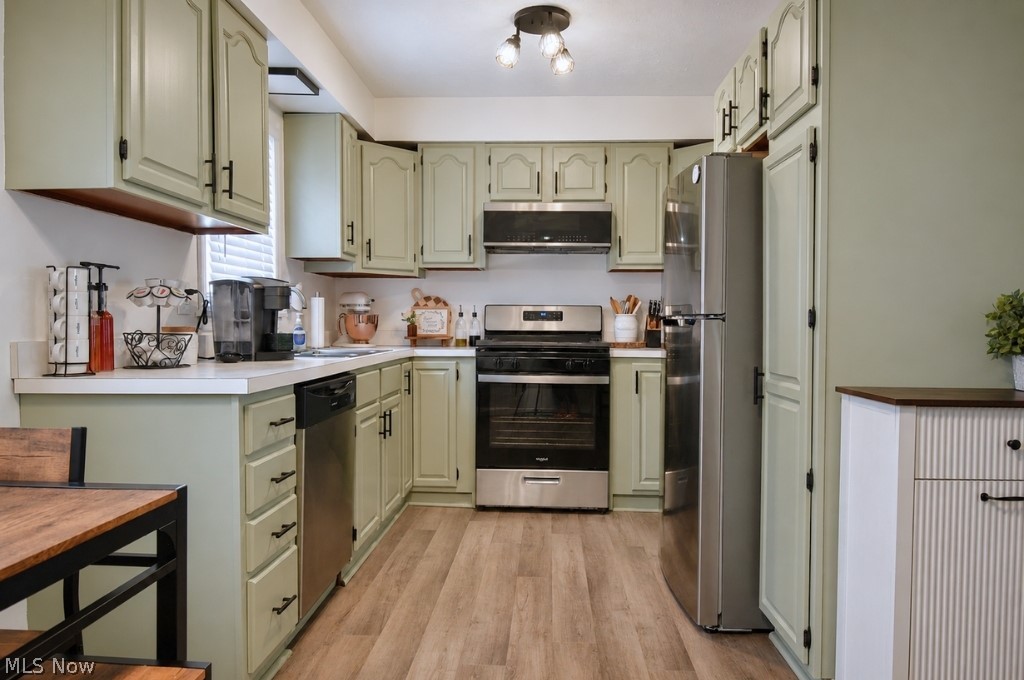 34411 Beach Park Avenue Eastlake OH 44095