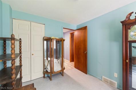 5220 Olive Avenue North Ridgeville OH 44039
