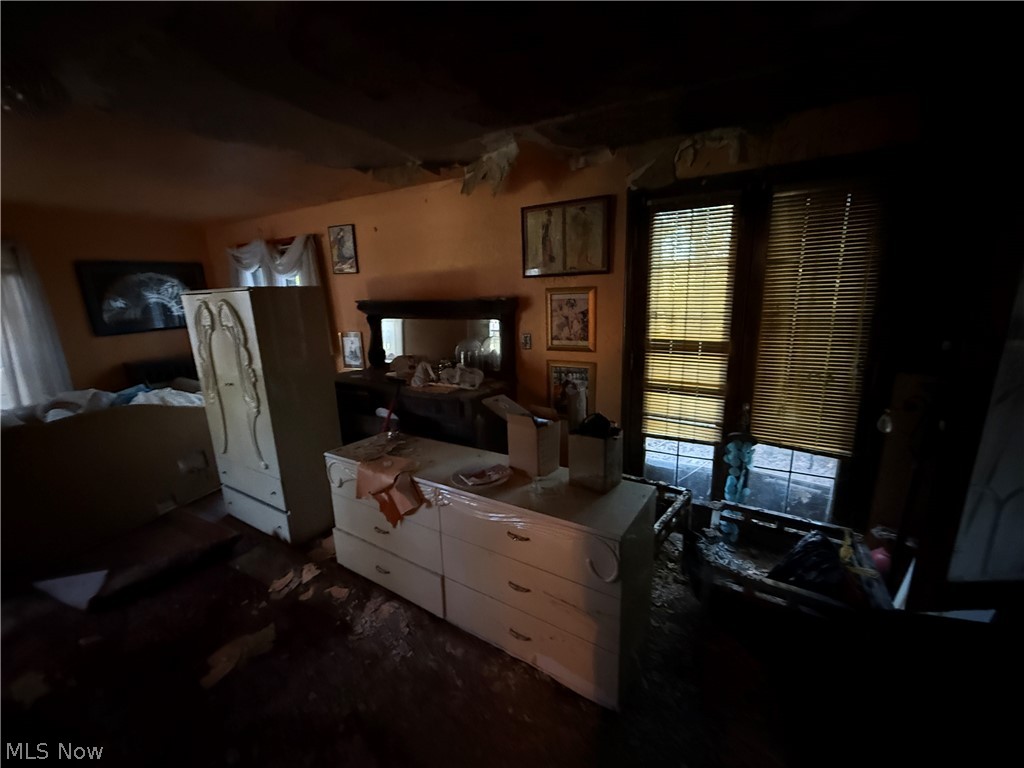 15705 Oakhill Road East Cleveland OH 44112