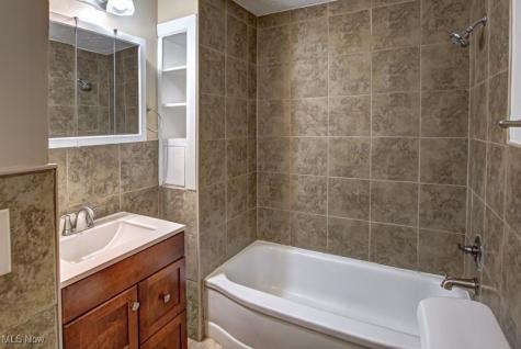 3605 Warren Road Cleveland OH 44111