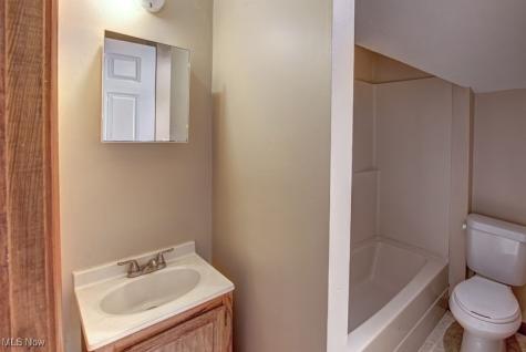 3605 Warren Road Cleveland OH 44111