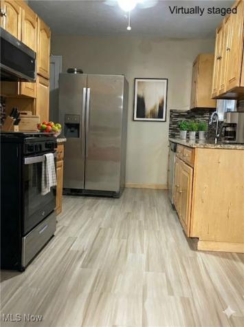 3605 Warren Road Cleveland OH 44111